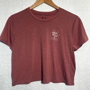 Vuori These Are The Days Graphic Tee Soft Comfort Crop Top Size Small